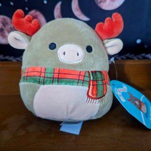 New! Fall of 2023 series Patterson the Moose BNWT